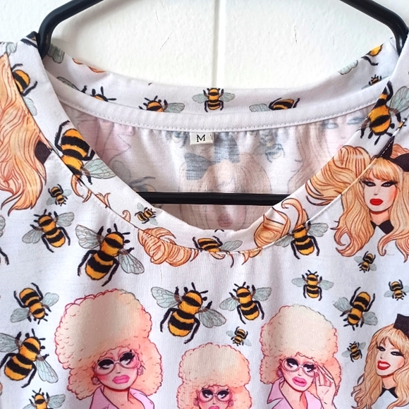 Trixie Mattel & Katya Drag T-Shirt - Picture 3 of 4